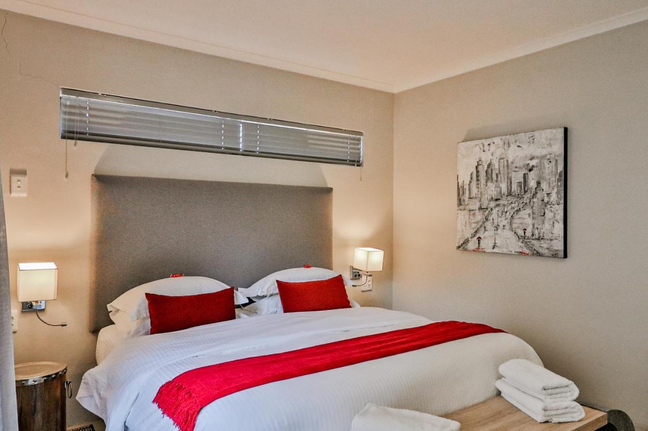 Lavender Manor Guest Lodge Hermanus Dış mekan fotoğraf