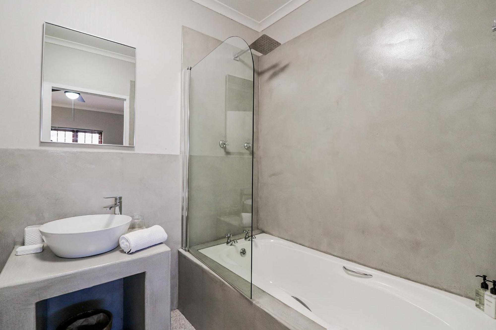 Lavender Manor Guest Lodge Hermanus Oda fotoğraf